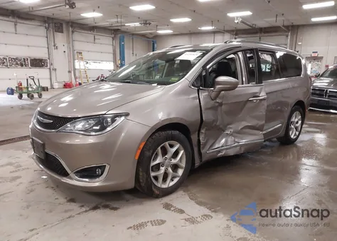 2018 Chrysler Pacifica Touring L from USA, damaged, VIN 2C4RC1BG0JR321011